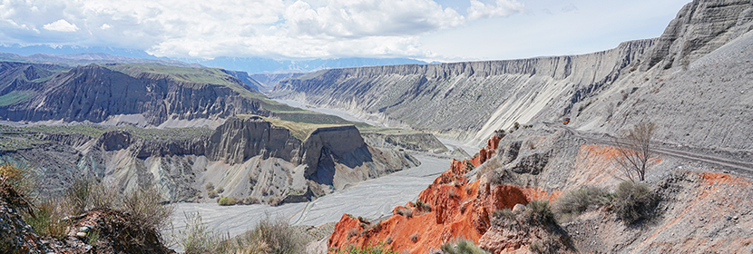 礦產(chǎn)場地調(diào)查